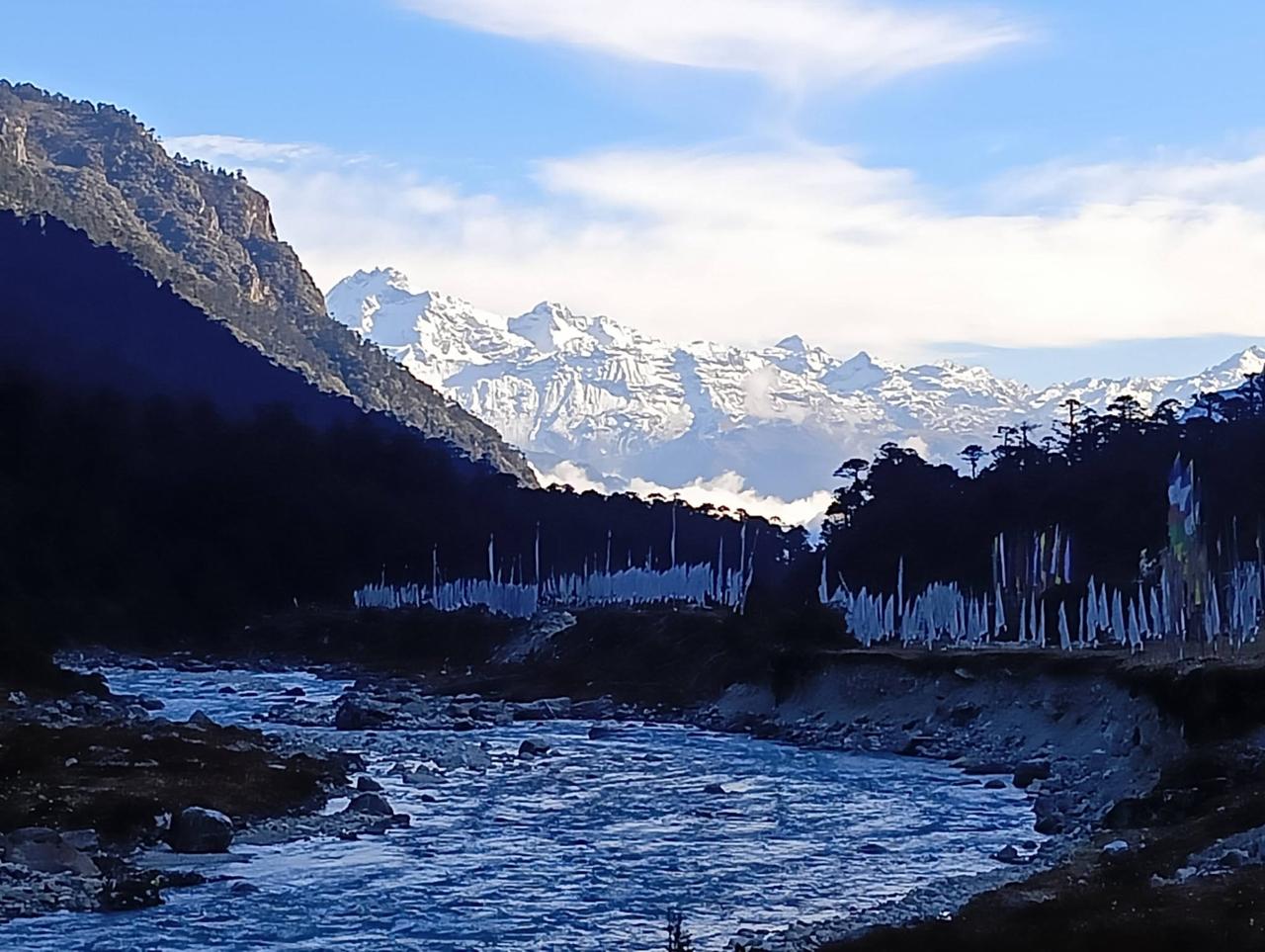 Darjeeling - Bagdogra Airport / NJP Station (90 km / 3 hrs) - Sikkim and Darjeeling 9 Nights 10 Days Tour Package | Gangtok, Lachen, Lachung, Pelling &amp; Darjeeling